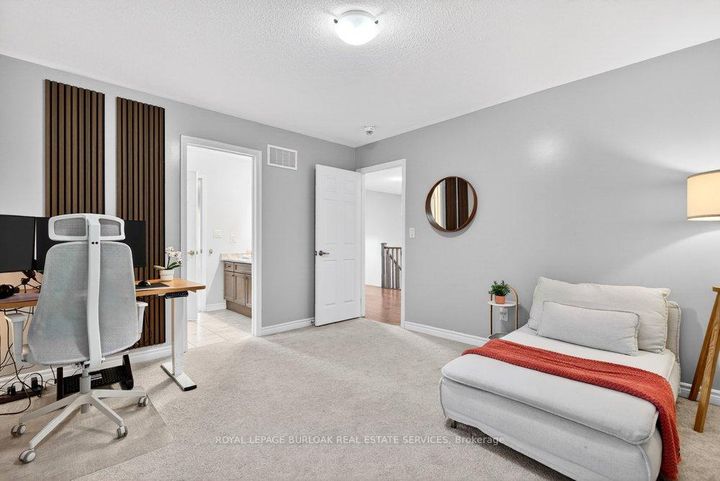 Photo 30 at 145 Stillwater Crescent, Waterdown, Hamilton