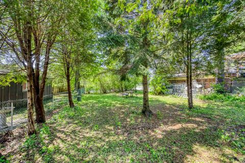Photo 4 at 10 Thatcher Avenue, Cliffcrest, Toronto