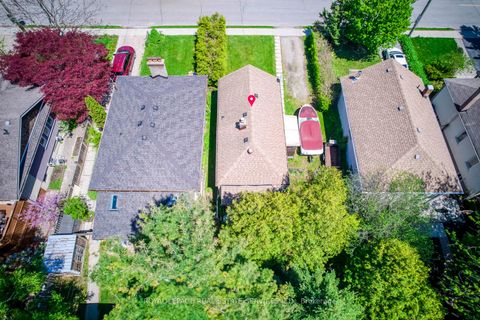 Photo 17 at 10 Thatcher Avenue, Cliffcrest, Toronto