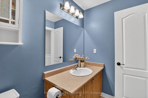 Photo 27 at 22 Ozner Crescent, Vellore Village, Vaughan