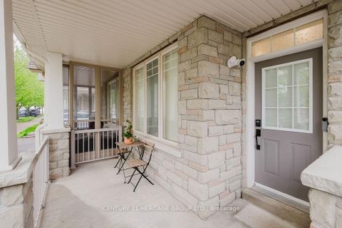 Photo 2 at 21 Thistle Avenue, Jefferson, Richmond Hill