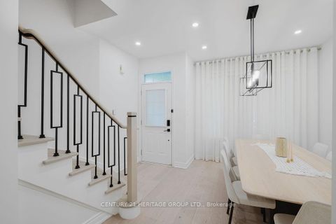 Photo 3 at 21 Thistle Avenue, Jefferson, Richmond Hill