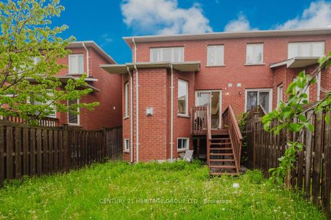 Photo 43 at 21 Thistle Avenue, Jefferson, Richmond Hill