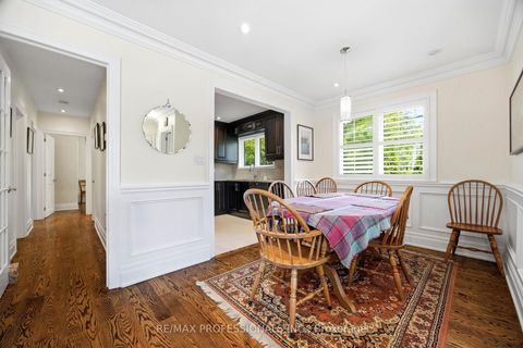 Photo 9 at 4 Beaverbrook Avenue, Rosethorn, Toronto