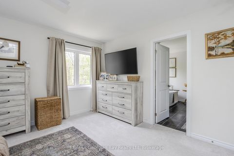 Photo 21 at 215 Roy Drive, Stayner, Clearview