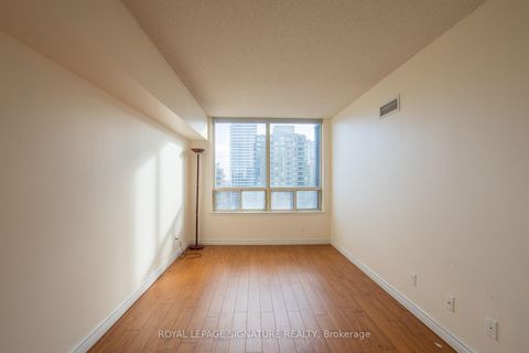 Photo 21 at 1604 - 7 Bishop Avenue, Newtonbrook East, Toronto