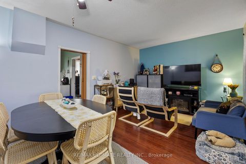 Photo 6 at 82 Beechwood Avenue, Smythe, Toronto