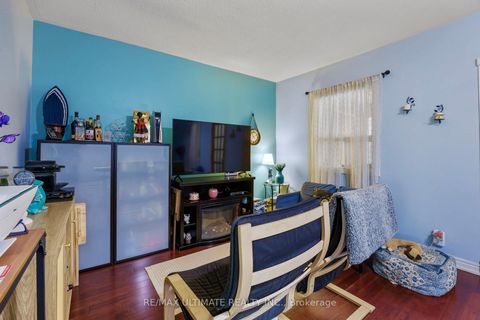 Photo 7 at 82 Beechwood Avenue, Smythe, Toronto