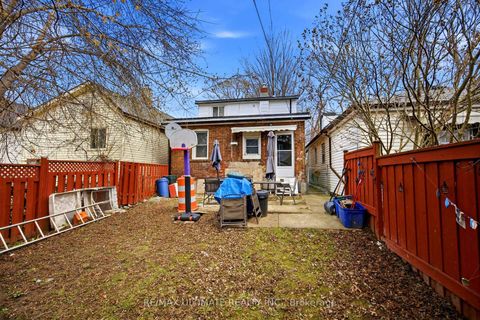 Photo 24 at 82 Beechwood Avenue, Smythe, Toronto