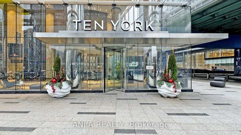 Photo 4 at 5608 - 10 York Street, Waterfront Communities C1, Toronto