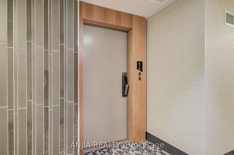 Photo 11 at 5608 - 10 York Street, Waterfront Communities C1, Toronto
