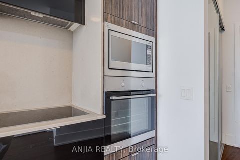 Photo 20 at 5608 - 10 York Street, Waterfront Communities C1, Toronto