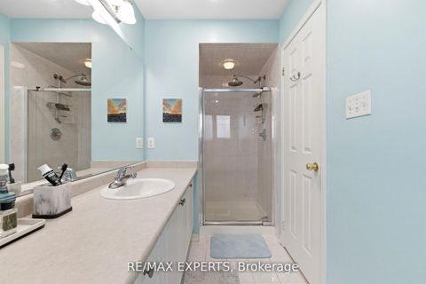 Photo 18 at 117 Revelstoke Crescent, Langstaff, Richmond Hill