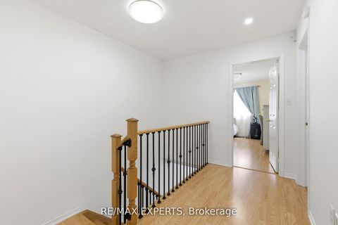 Photo 19 at 117 Revelstoke Crescent, Langstaff, Richmond Hill