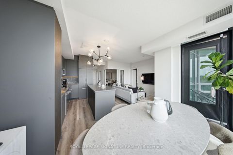 Photo 15 at 705 - 215 Fort York Boulevard, Niagara, Toronto