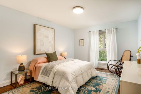 Photo 22 at 32 Crimson Millway, Windfields, Toronto