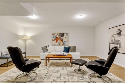 Photo 28 at 32 Crimson Millway, Windfields, Toronto