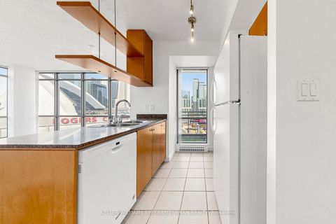 Photo 14 at 1610 - 5 Mariner Terrace, Waterfront Communities C1, Toronto