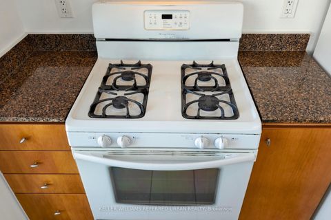 Photo 18 at 1610 - 5 Mariner Terrace, Waterfront Communities C1, Toronto