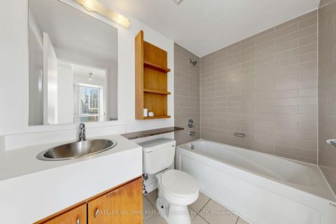 Photo 28 at 1610 - 5 Mariner Terrace, Waterfront Communities C1, Toronto