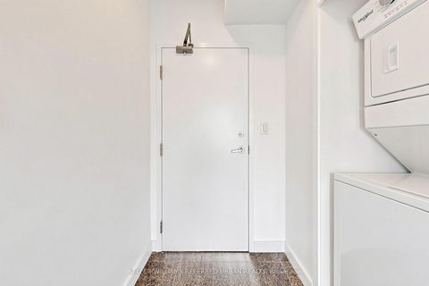 Photo 34 at 1610 - 5 Mariner Terrace, Waterfront Communities C1, Toronto