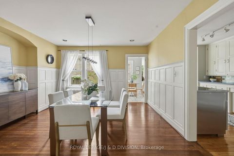 Photo 7 at 41 Ridge Drive, Moore Park, Toronto