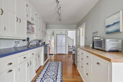 Photo 12 at 41 Ridge Drive, Moore Park, Toronto