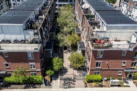 Photo 40 at 920 - 16 Laidlaw Street, South Parkdale, Toronto