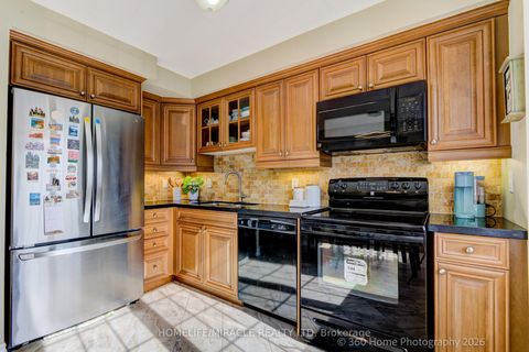 Photo 13 at 48 Strangford Lane, Birchmount, Toronto
