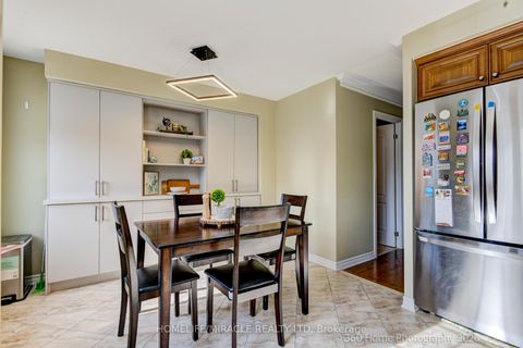 Photo 14 at 48 Strangford Lane, Birchmount, Toronto