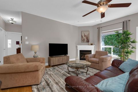 Photo 2 at 61 Maclaren Avenue, Painswick North, Barrie
