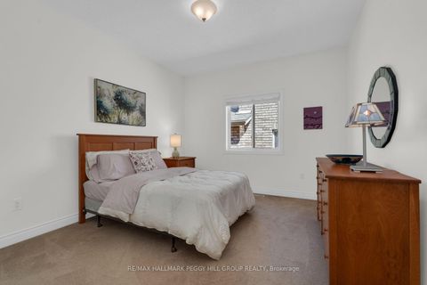 Photo 8 at 61 Maclaren Avenue, Painswick North, Barrie