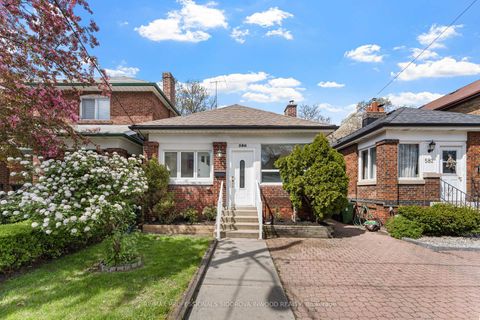 Photo 0 at 580 Willard Avenue, Bloor West Village, Toronto