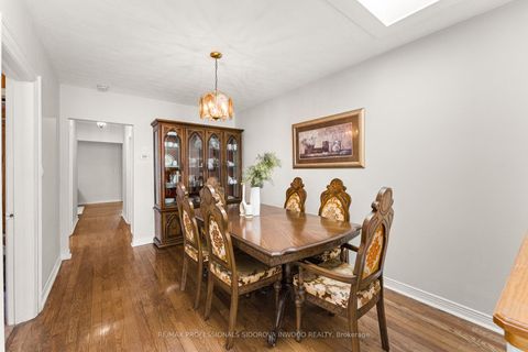 Photo 14 at 580 Willard Avenue, Bloor West Village, Toronto