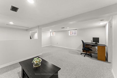 Photo 25 at 580 Willard Avenue, Bloor West Village, Toronto