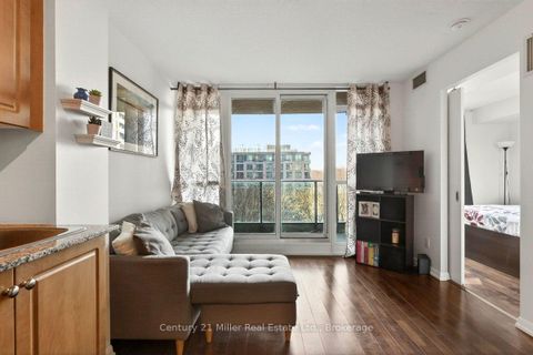Photo 4 at 562 - 209 Fort York Boulevard, Niagara, Toronto
