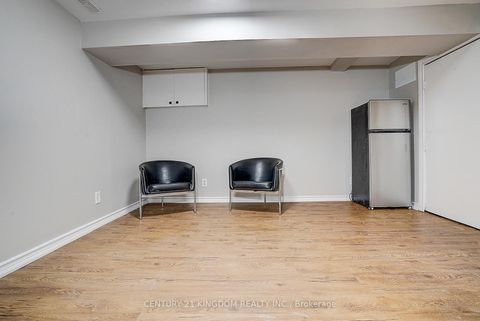 Photo 36 at 3 Botany Hill Road, Morningside, Toronto