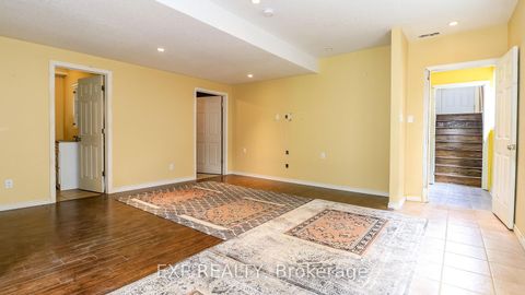Photo 14 at 125 Jessica Drive, Painswick South, Barrie