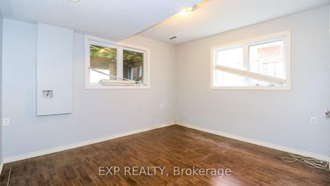 Photo 19 at 125 Jessica Drive, Painswick South, Barrie