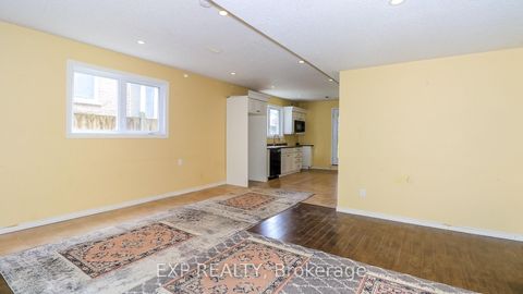 Photo 23 at 125 Jessica Drive, Painswick South, Barrie