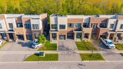 Photo 44 at 101 Dariole Drive, Rural Richmond Hill, Richmond Hill