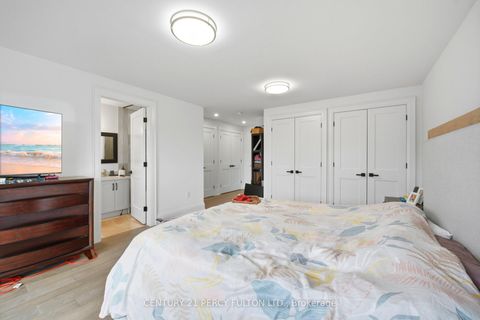 Photo 13 at 195 Danforth Road, Oakridge, Toronto