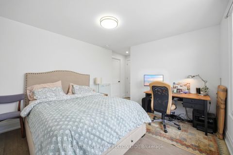 Photo 23 at 195 Danforth Road, Oakridge, Toronto