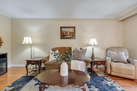 Photo 6 at 56A Treeview Drive, Alderwood, Toronto