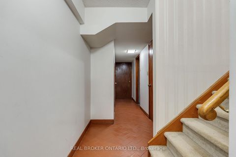 Photo 26 at 56A Treeview Drive, Alderwood, Toronto