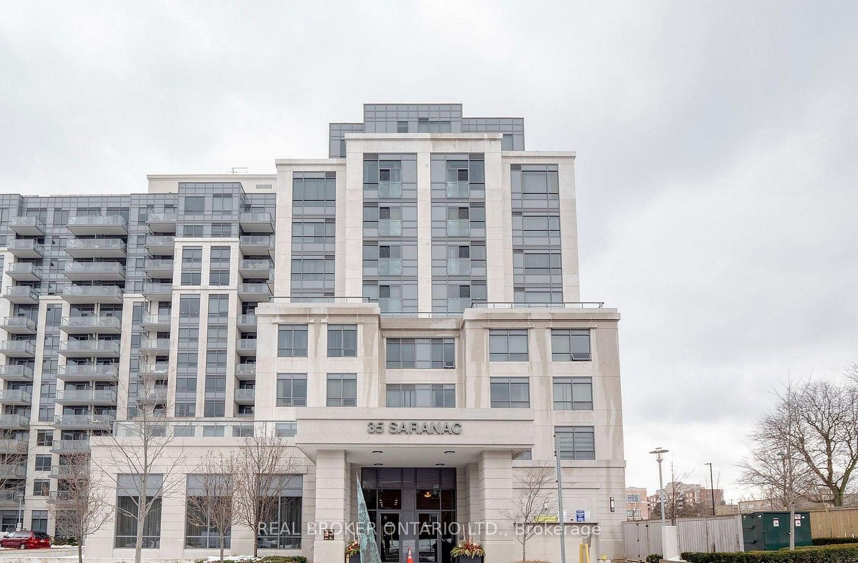 225 - 35 Saranac Boulevard, Lawrence, Toronto 