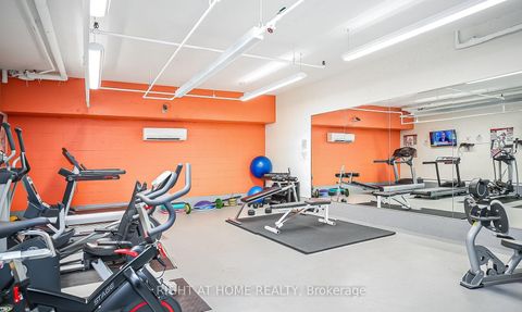 Photo 12 at 607 - 80 Quebec Avenue, High Park North, Toronto