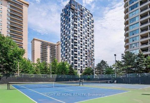 Photo 17 at 607 - 80 Quebec Avenue, High Park North, Toronto