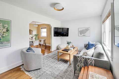 Photo 6 at 35 Blakley Avenue, Smythe, Toronto