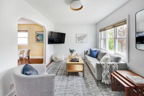 Photo 7 at 35 Blakley Avenue, Smythe, Toronto